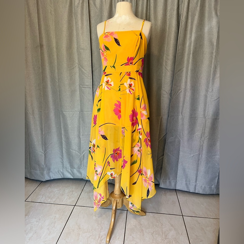 Women dress